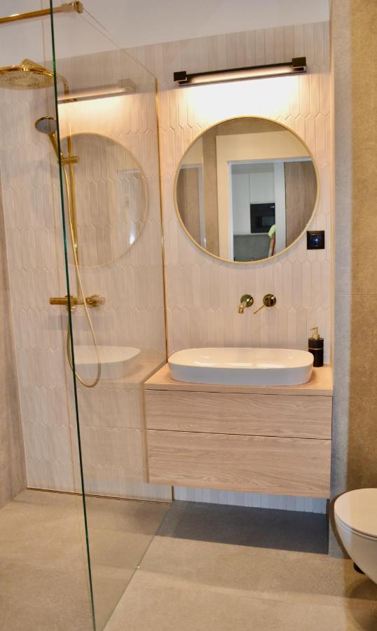 Plac Unii Gold Apartment Gdynia Exterior foto
